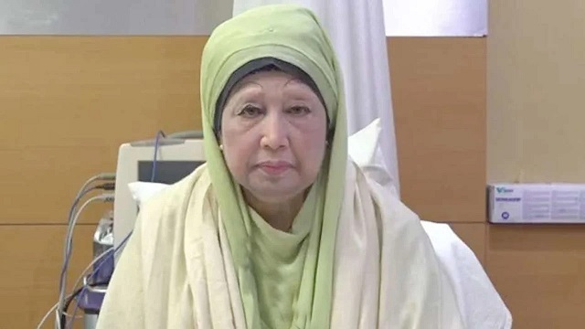 খালেদা জিয়ার অবস্থা অপরিবর্তিত, তবে কিছুটা সাড়া দিচ্ছেন